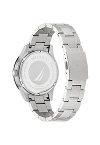 Nerezová hodinka s kovovým stříbrným náramkem. Má kulatý pouzdro, hladký rámeček a průhledné v íčko s vyrytým logem.