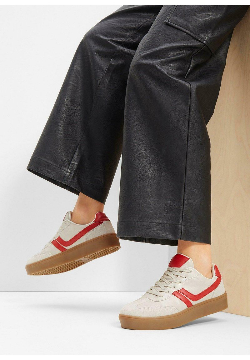 bonprix PLATEAU - Sneakers basse - beige