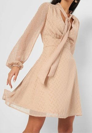 Robe de jour - beige