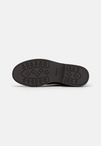 Levi's® AMOS CHELSEA - Botines - dark brown