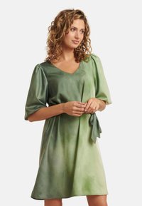 Smashed Lemon Freizeitkleid - off white light green