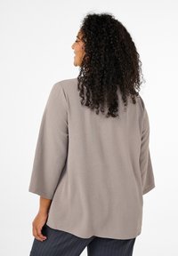 Zizzi Bluse - driftwood