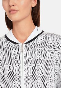 Marc Cain Strickjacke - white and black