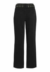 Jeans de pierna ancha y negros con una cinturilla texturizada que presenta tachuelas cuadradas. Incluye bolsillos traseros y está hecho de mezclilla de algodón.