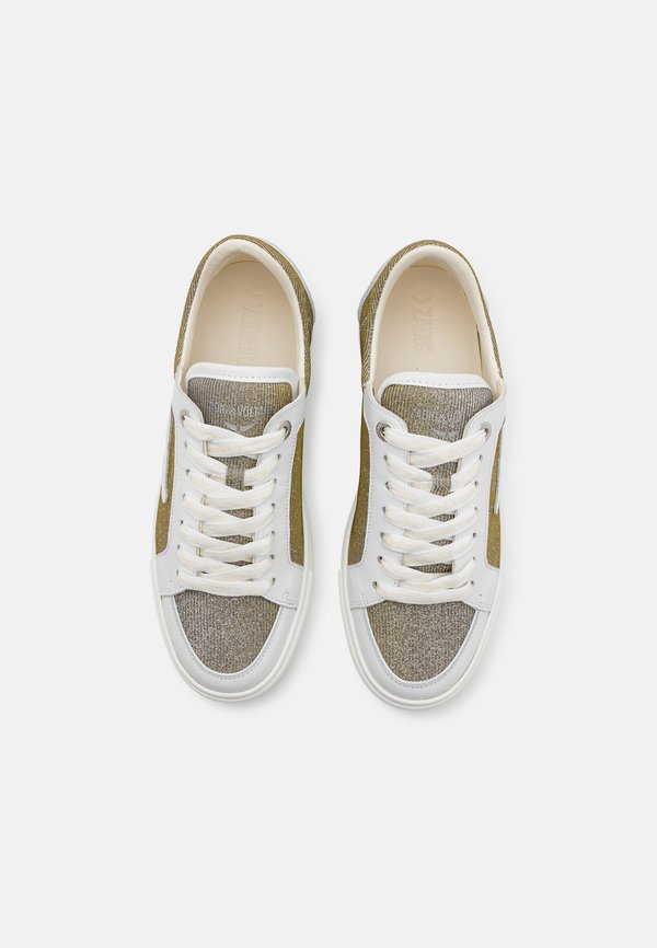 FLY ON SPARKLE - Trainers - silver2