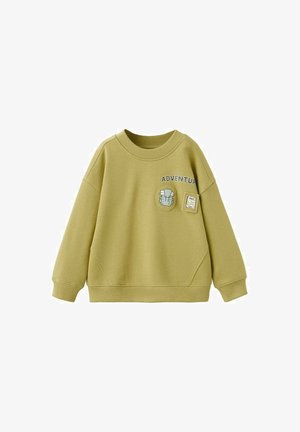 Sweat-shirt en coton vert avec un col rond, des épaules tombantes et une impression "ADVENTURE". Comprend un écusson brodé et un détail de design de carte.