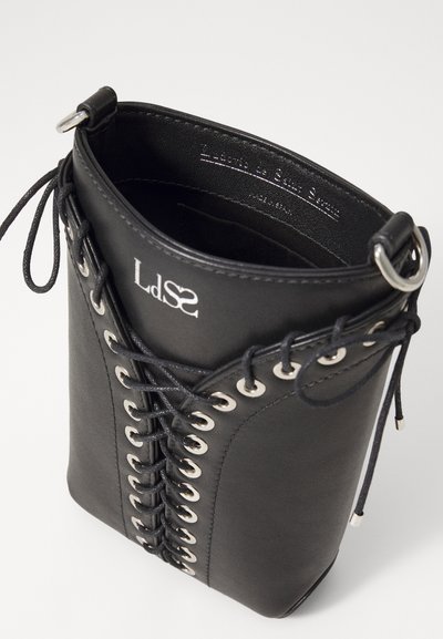 Ludovic de Saint Sernin PHONE CLEAVAGE BAG - Τσάντα χιαστί - black