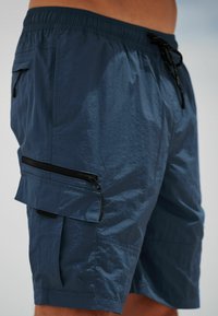 Next UTILITY REGULAR FIT - Plaukimo šortai - navy