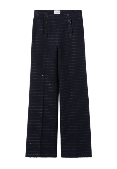 Pantalons larges marine en tissu texturé, avec des rayures horizontales, une fermeture devant à boutons et deux grands boutons à l'avant de la taille.