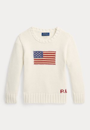 Suéter blanco de punto con un diseño texturizado de la bandera americana en azul y rojo, con el nombre de la marca bordado en rojo en el dobladillo.