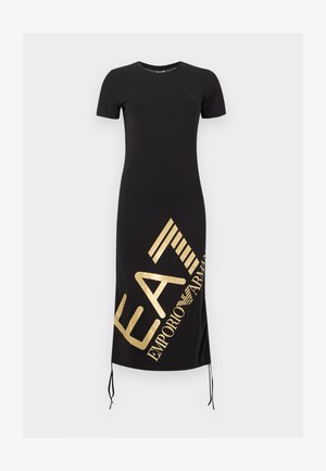 Μαύρο φόρεμα τύπου τζέρσεϊ με κοντά μανίκια, με μεγάλο χρυσό γραφικό τύπωμα "EA7 EMPORIO ARMANI" και ρυθμιζόμενα κορδόνια στη βάση.