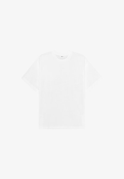 Plain white short-sleeve crew neck t-shirt with a regular fit and no visible patterns or logos.