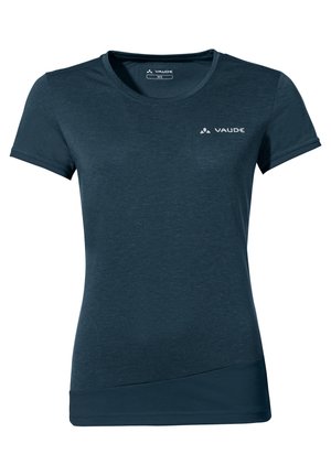 Donkerblauw t-shirt met korte mouwen en een ronde hals, voorzien van een subtiel logo. Gemaakt van een soepele, lichte stof met een gestructureerde afwerking.