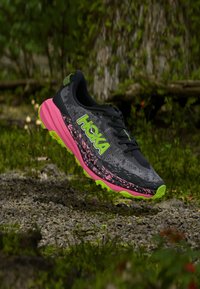 SPEEDGOAT 6 - Løpesko for mark - black/neon rose