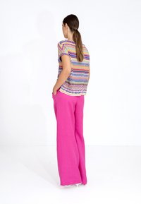 Thumbnail Image 3
