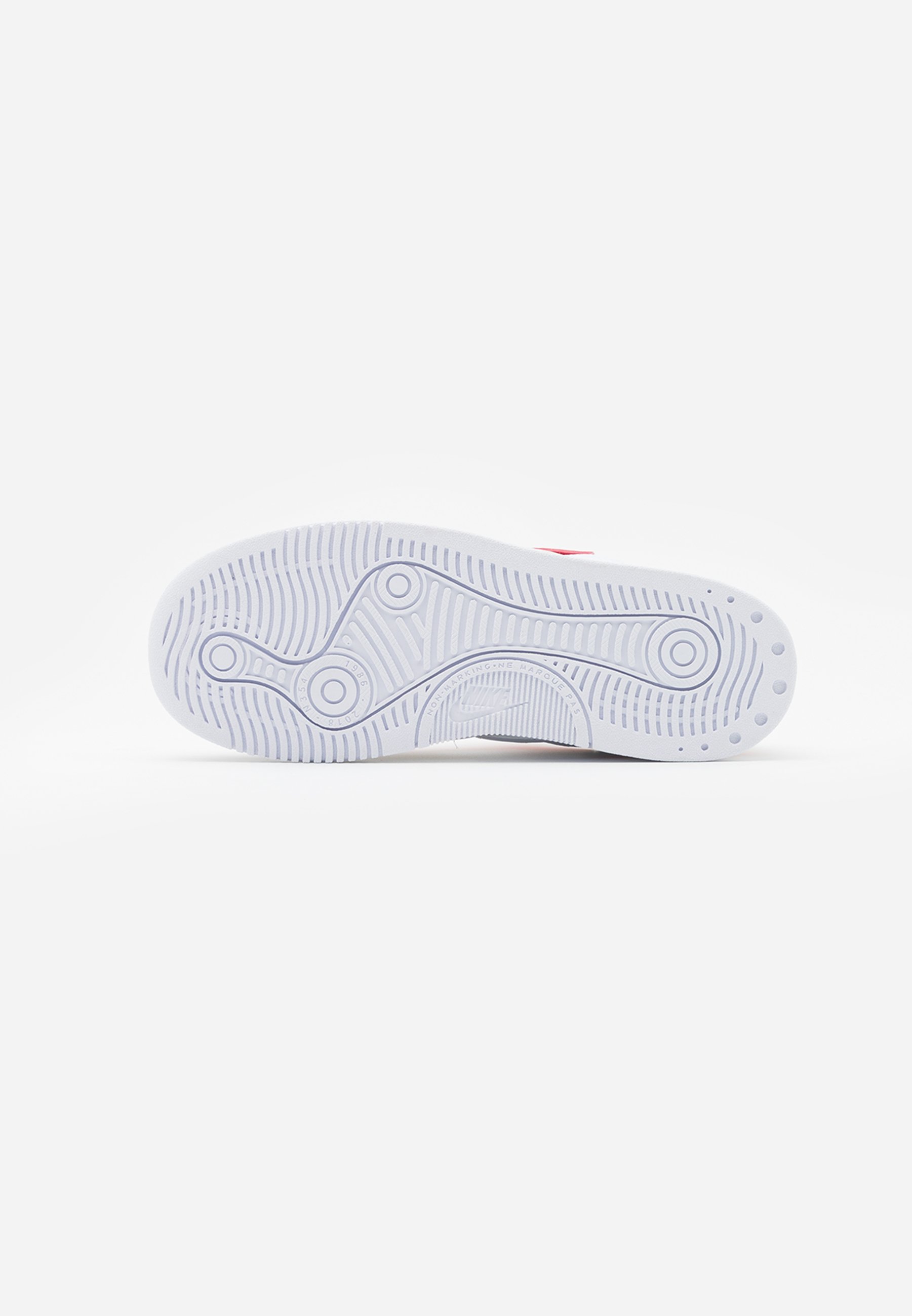 Nike Sportswear SQUASH-TYPE UNISEX 