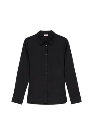 Benedicolo a maniche lunghe nera realizzato in tessuto leggero, con colletto, chiusura frontale con bottoni e due tasche sul petto.