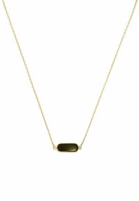 Gouden ketting met een ovale, donker groene hanger. De hanger is gezet in een gouden frame en heeft een gladde oppervlakte en een gepolijste afwerking.
