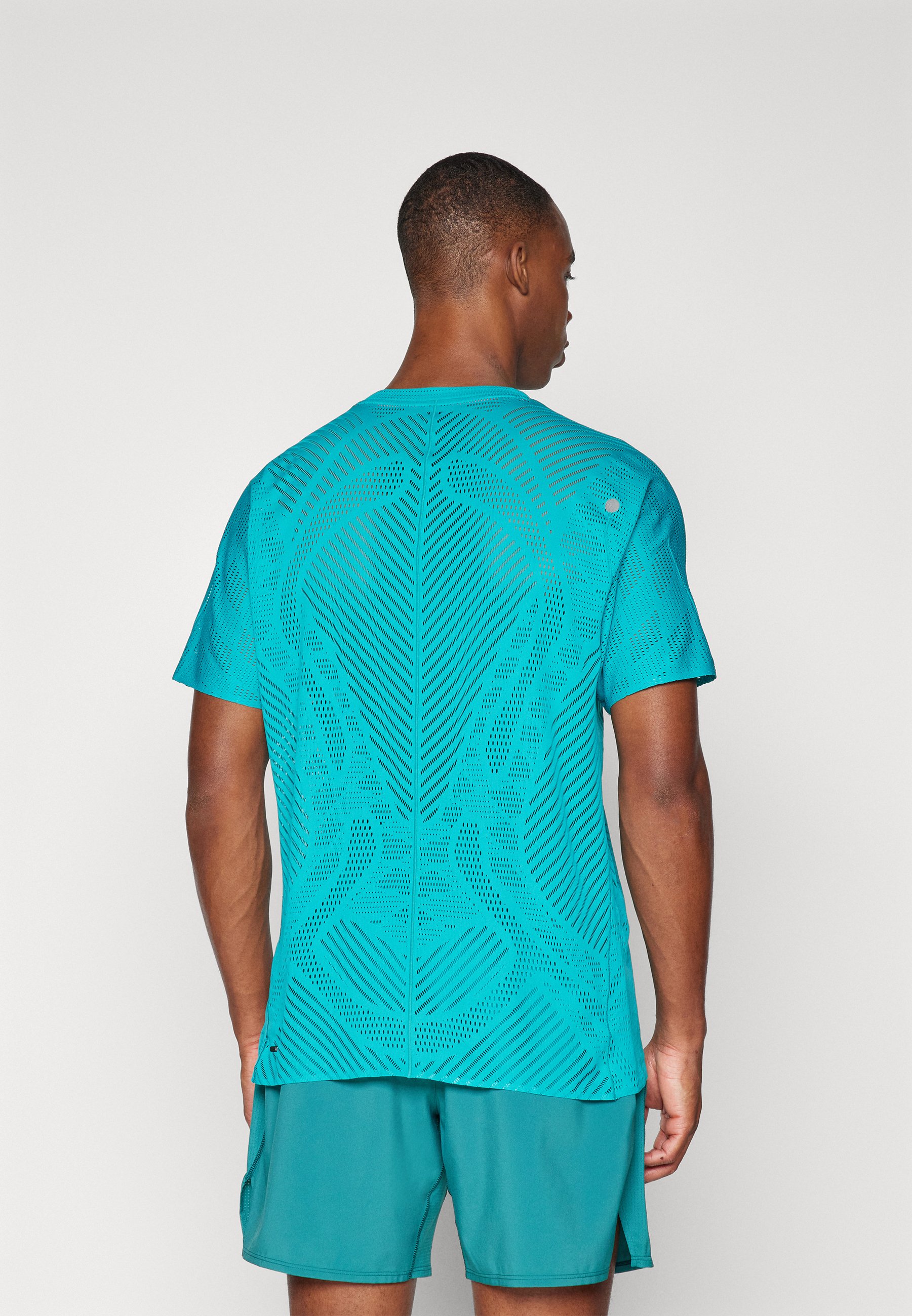 売れ筋商品|||アシックス Tシャツ レディース トップス RUN TOP - Sports T-shirt - wave teal METARUN SHORT SLEEVE TOP | Wave Teal | T-Shirts & Tops | ASICS