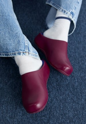 SHUV - Muiltjes - merlot/lapis blue