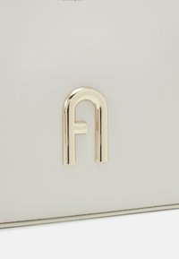 Furla DIAMANTE MINI SHOULDER BAG - Borsa a mano - marshmallow