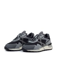 MUNICH PULSAR - Baskets basses - grey