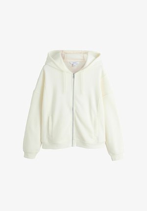 Fehér cipzáras kapucnis pulóver húzózsinórokkal és oldalzsebekkel, egyszerű fehér háttéren bemutatva.