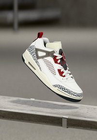 Jordan JORDAN SPIZIKE mleczny