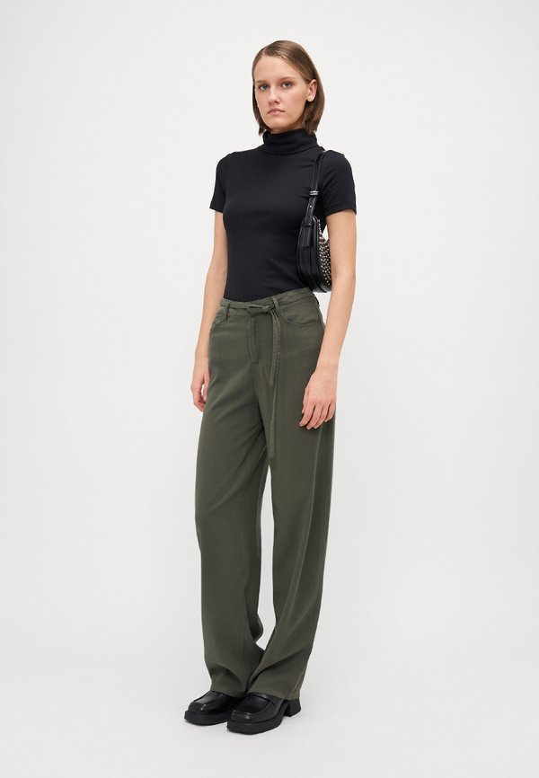ONLBLEECKER ARIS LIFE - Trousers - kambaba2