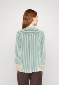 TOM TAILOR Pluus - teal/off-white