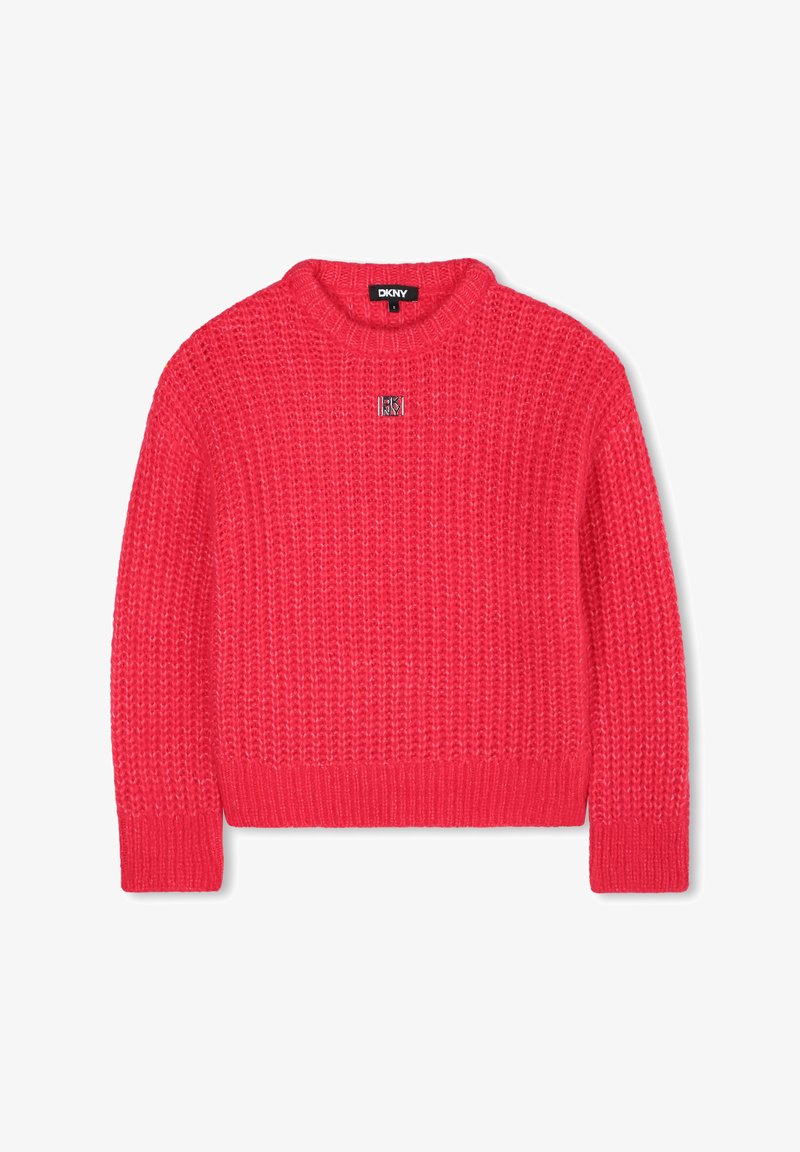Pull en tricot rouge avec une coupe décontractée, présentant un col rond, des poignets et un ourlet côtelés, ainsi qu'un petit logo sur la poitrine.