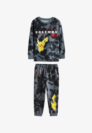 Szürke és fekete mintás pizsama szett, amely hosszú ujjú felsőből áll, Pikachu grafikával, és a hasonló dizájnnal és szöveges díszítéssel ellátott nadrágból.