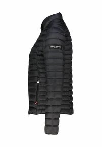 Czarna pikowana kurtka puchowa z poziomym wzorem przeszyć, przednimi kieszeniami na zamek oraz wysokim kołnierzem. Posiada oznaczoną marką metkę na ramieniu.