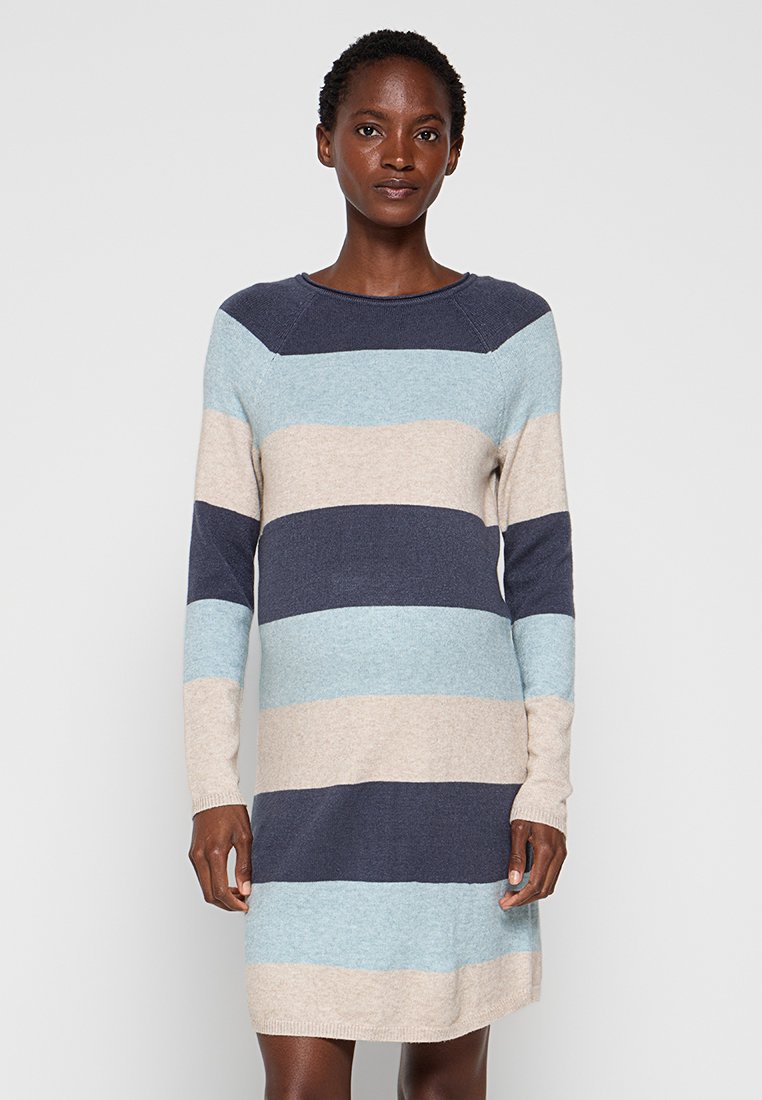 Strickkleid