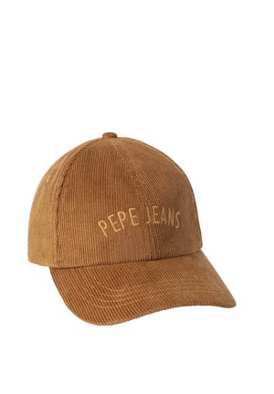 Bruine corduroy baseballcap met gebogen rand, voorzien van "PEPE JEANS" geborduurd in bijpassende kleur op het voorpaneel.