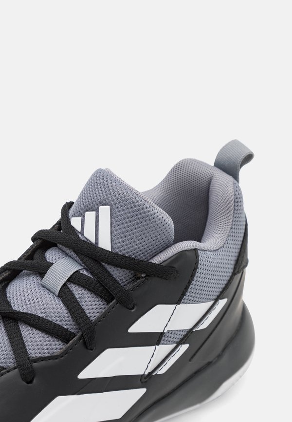 CROSS EM UP SELECT UNISEX – Basketballschuh