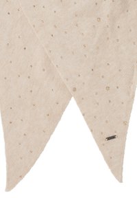 Écharpe triangulaire beige en tissu tricoté, ornée de petits points dorés et d'une étiquette de marque argentée. Texture douce avec un motif subtil.