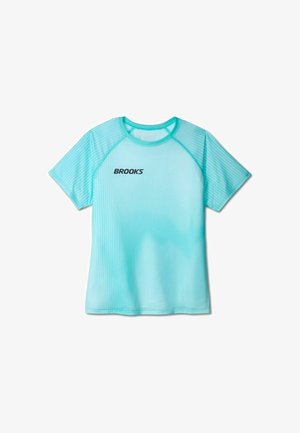 Lyseblå atletisk t-shirt med korte ærmer med diskrete lodrette striber og "BROOKS"-logo i sort på venstre bryst.