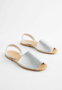 Next FOREVER COMFORT LATTICE  - Szandálok - silver
