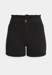 Shorts de mezclilla negra con cintura alta, con cierre de botón en la parte delantera, dos bolsillos laterales y bordes de dobladillo limpios. Textura suave.