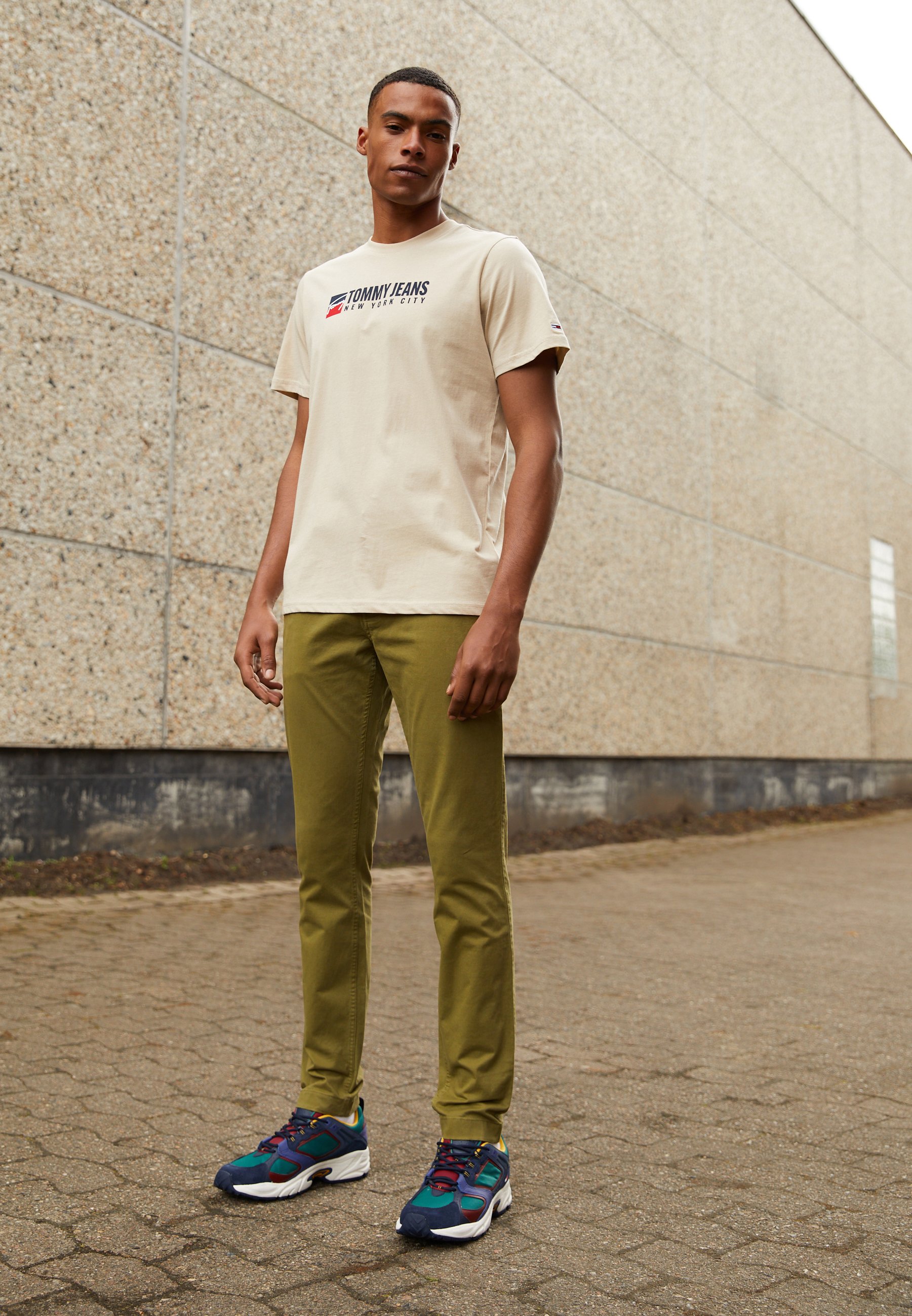 Men's Chinos olive | Trousers for Men 