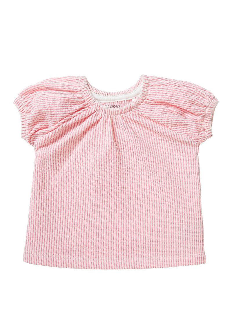 Jasnoróżowa bluzka z krótkim rękawem w pionowe białe paski, z marszczonym wykończeniem przy dekolcie i miękką bawełnianą tkaniną.