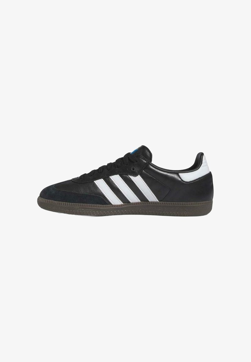 adidas Originals SAMBA ADV - Zapatos con cordones - black white gum