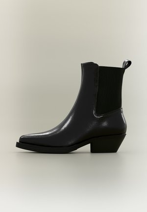 ONLY SHOES, ONLBRONCO CHELSEA BOOT - Класически боти до глезена - black