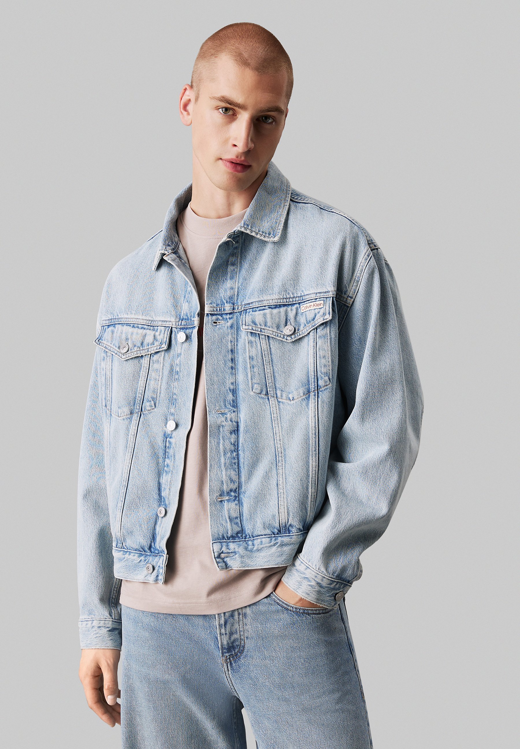Calvin Klein Jeans RELAXED - Denim jacket - denim light/light-blue 