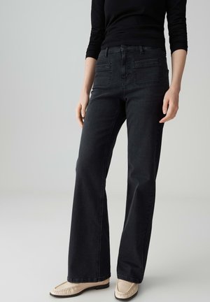 MID RISE LONG MID - Flared Jeans - washed black