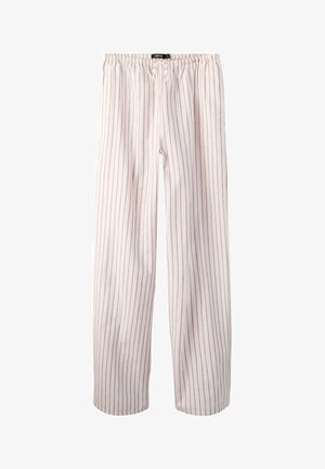 Světle růžové pyžamové kalhoty s vertikálními tenkými pruhy v tmavě šedé barvě. Elastický pas s detailem na zavazování, široký střih, měkká textilie.