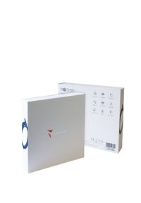 Confezione in scatola bianca con il logo "TECHMADE" in rosso, con una vista laterale che mostra icone delle caratteristiche del dispositivo e un design pulito.