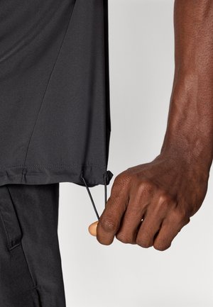 adidas Chaleco Essentials — foto 6