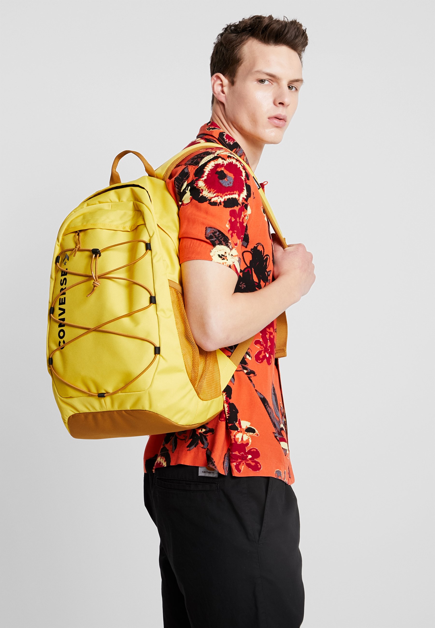 sac a dos converse jaune